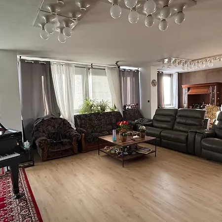 Bel Bourgeois 170 M2 Proche Gare Et Place Stanislas, Apartman Nancy