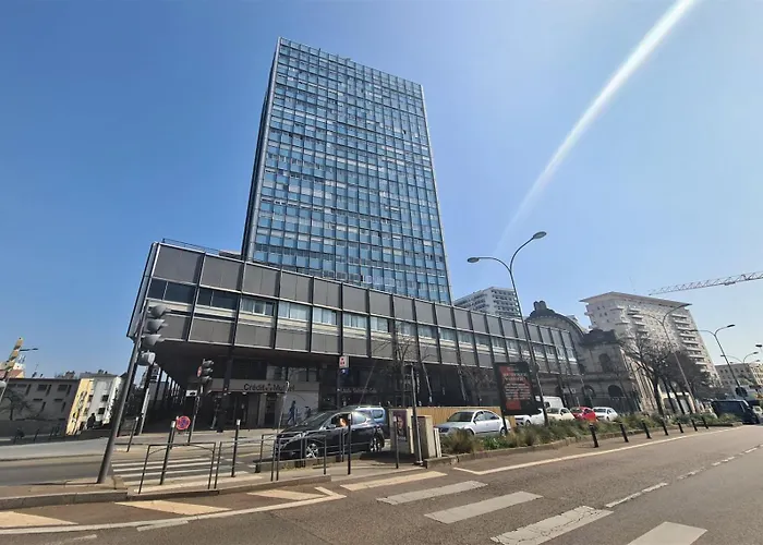 Bel Bourgeois 170 M2 Proche Gare Et Place Stanislas, *