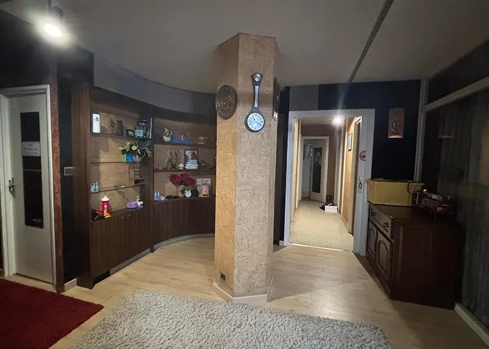 Bel Bourgeois 170 M2 Proche Gare Et Place Stanislas, 公寓 *